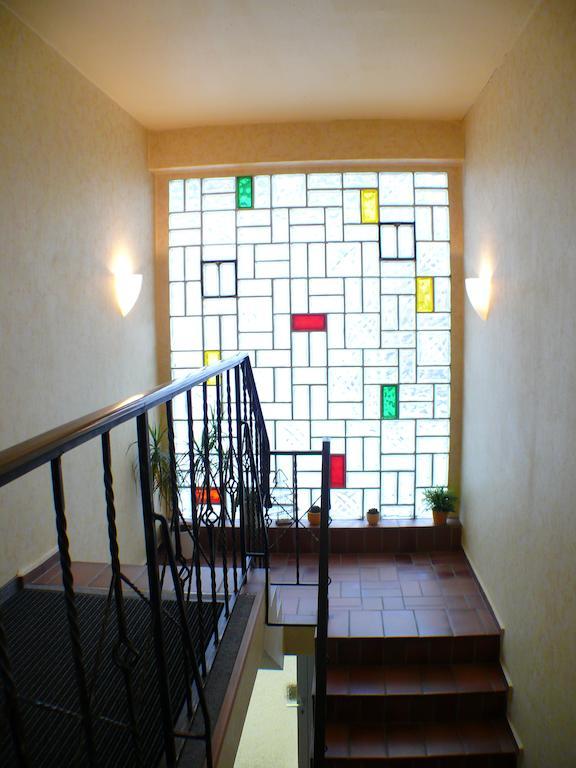 Hotel Garni Pension Ruth Mutterstadt Eksteriør billede